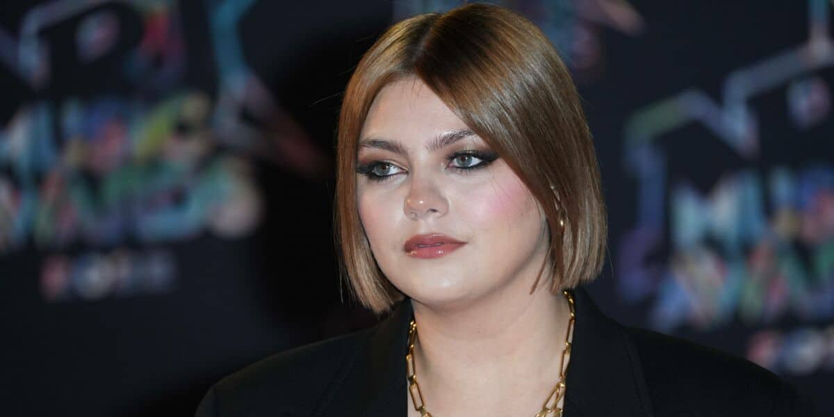 'Tu te fais du mal et tu ne veux plus vivre' : Louane s'exprime sur sa dépression