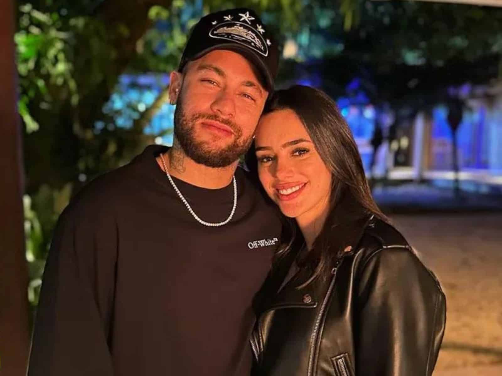 Neymar : une nouvelle fois infidèle à sa femme enceinte, la vidéo en boîte  de nuit circule