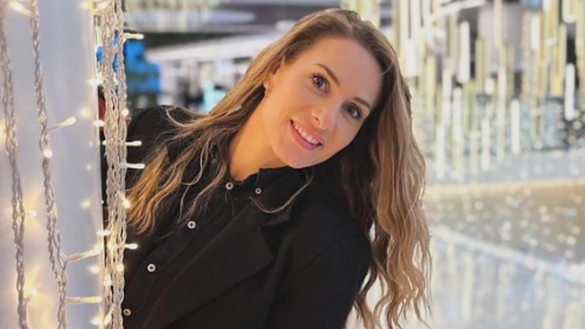 Camille Santoro : en deuil, elle partage une triste photo de sa fille https://www.voici.fr/news-people/camille-santoro-en-deuil-elle-poste-une-touchante-photo-de-sa-fille-773915 Camille Santoro : en deuil, elle dévoile une triste photo de sa fille ! 🙏🌹