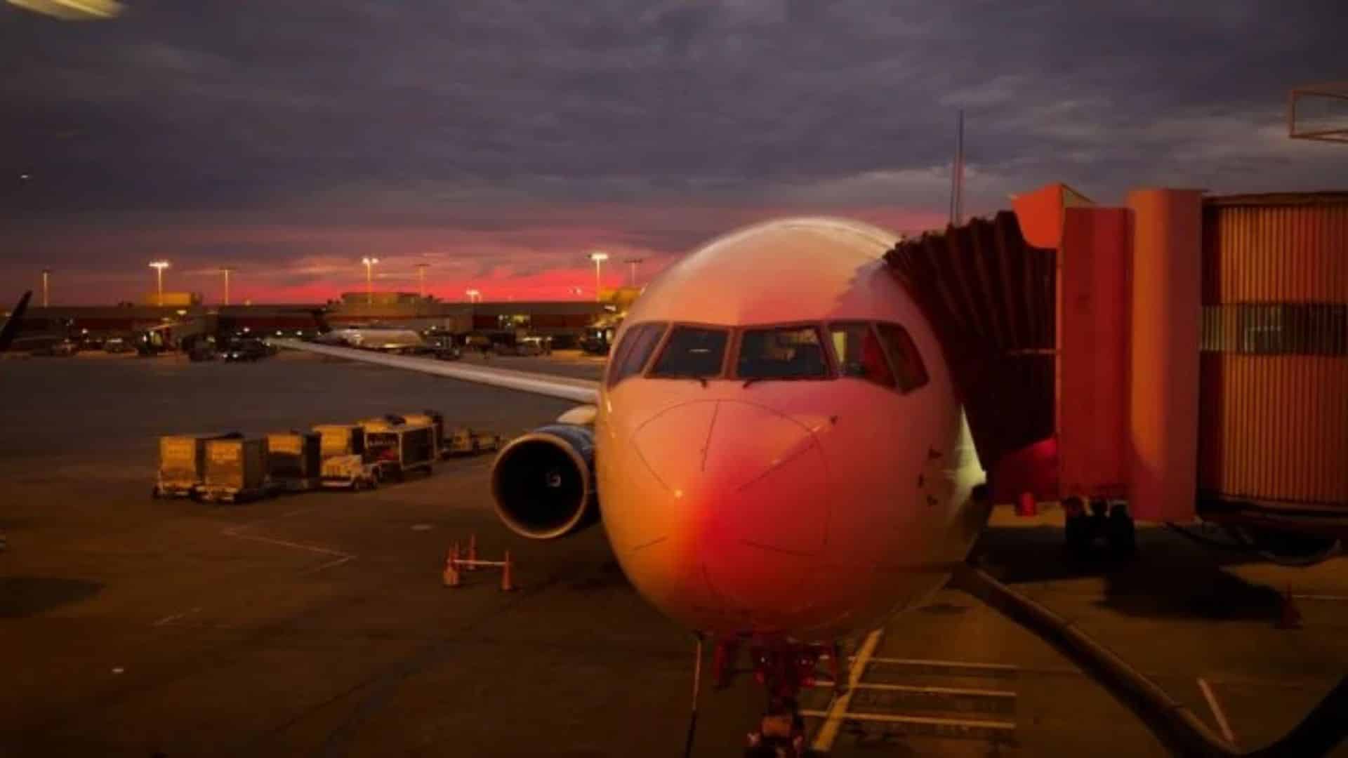 8 passagers afro-américains débarqués d’un avion pour "odeur corporelle offensive"