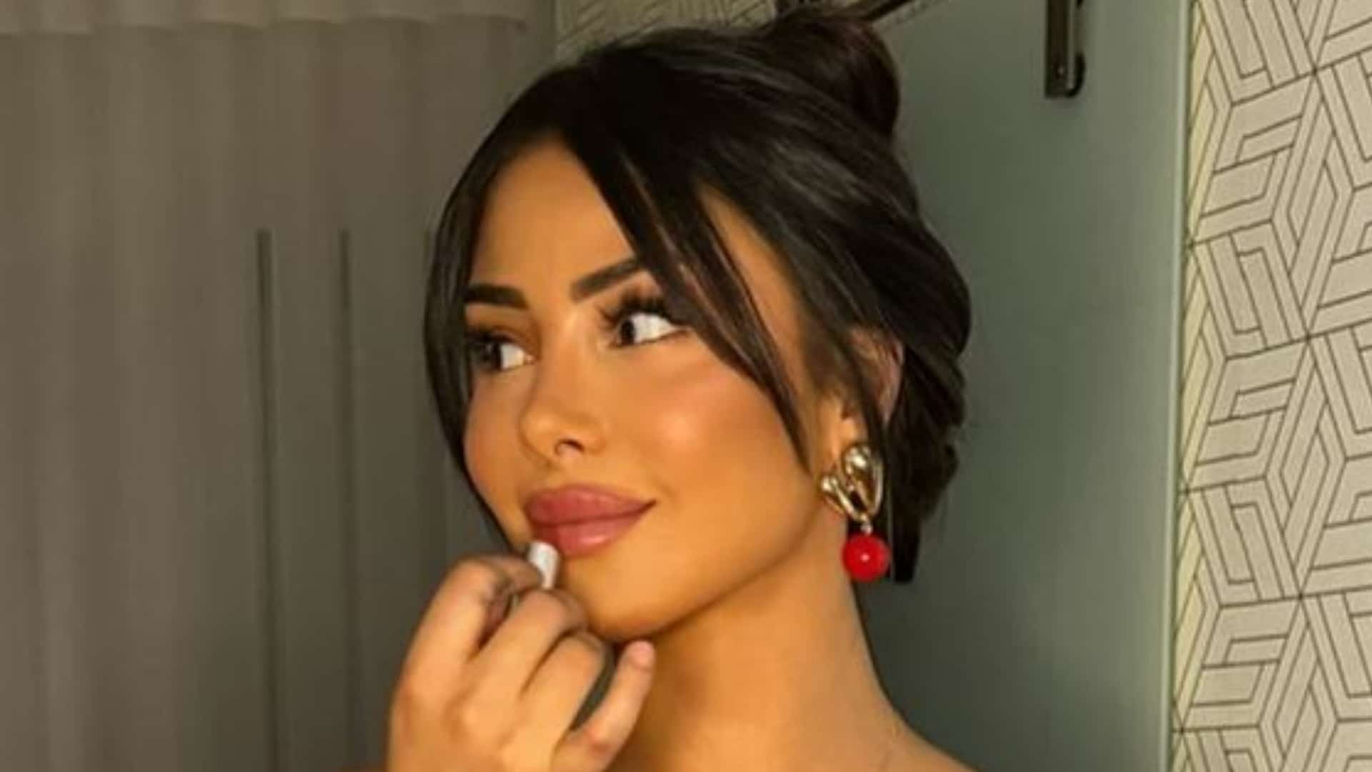 Maeva Ghennam : en couple et prête à montrer le visage de son chéri ? Elle répond