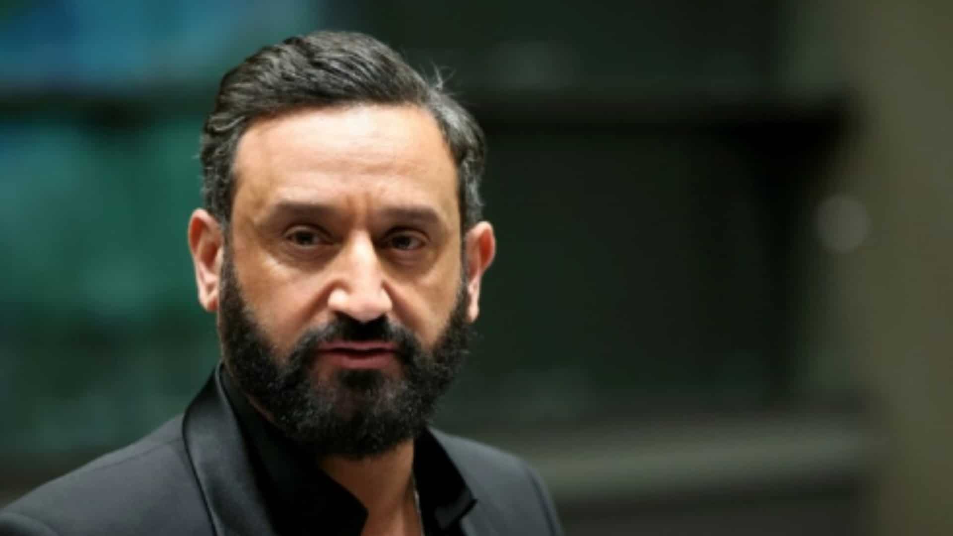 Cyril Hanouna : au bord des larmes, l'animateur s'exprime sur "ces gens dangereux"