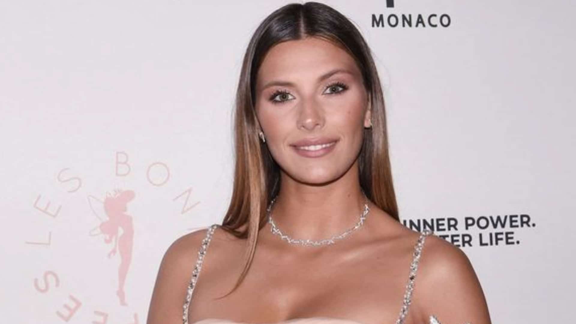 Camille Cerf : présente dans le clip d’Héléna Bailly, elle fait sensation