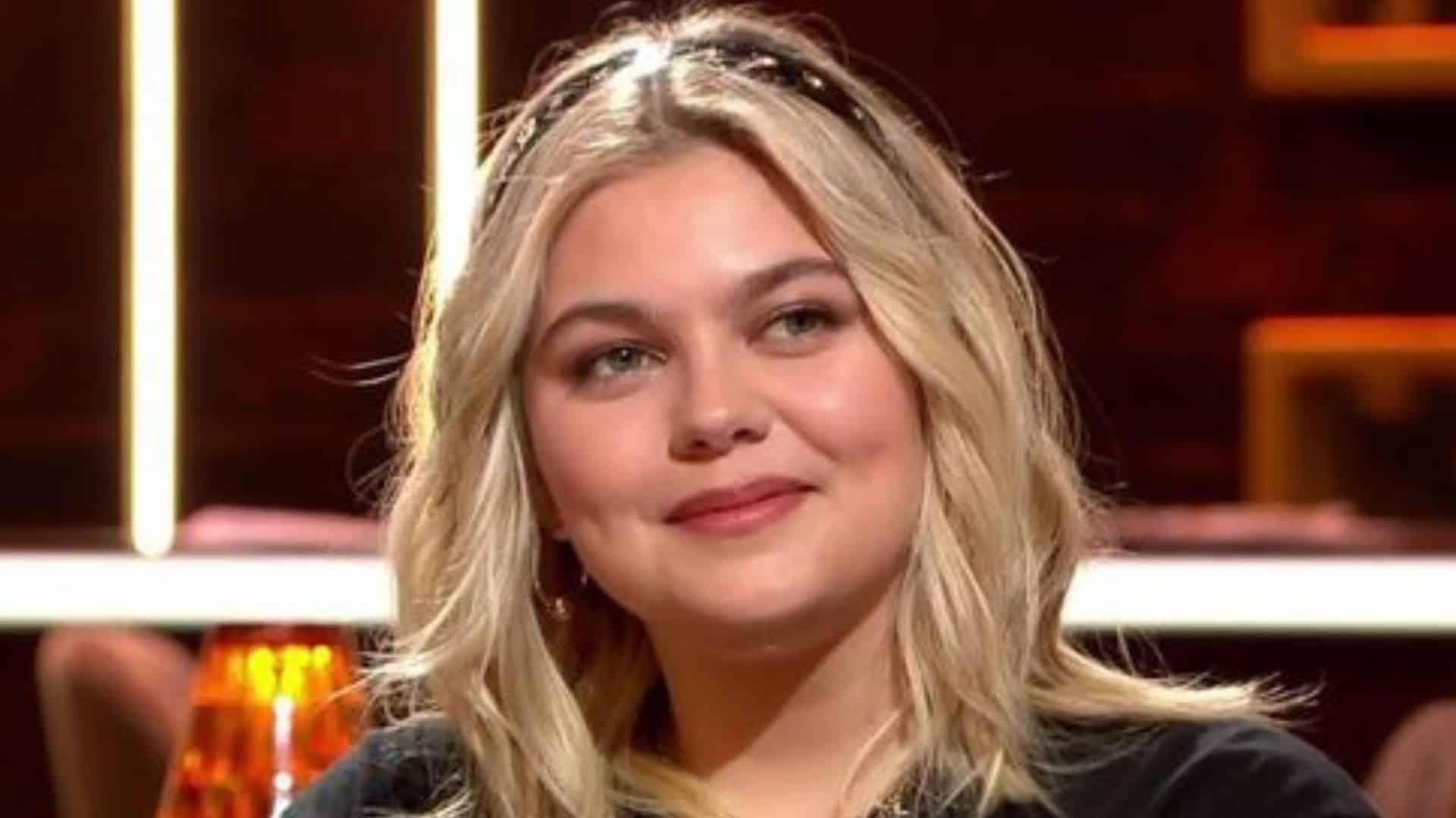 Louane : la chanteuse tente une folie capillaire mais échoue malencontreusement