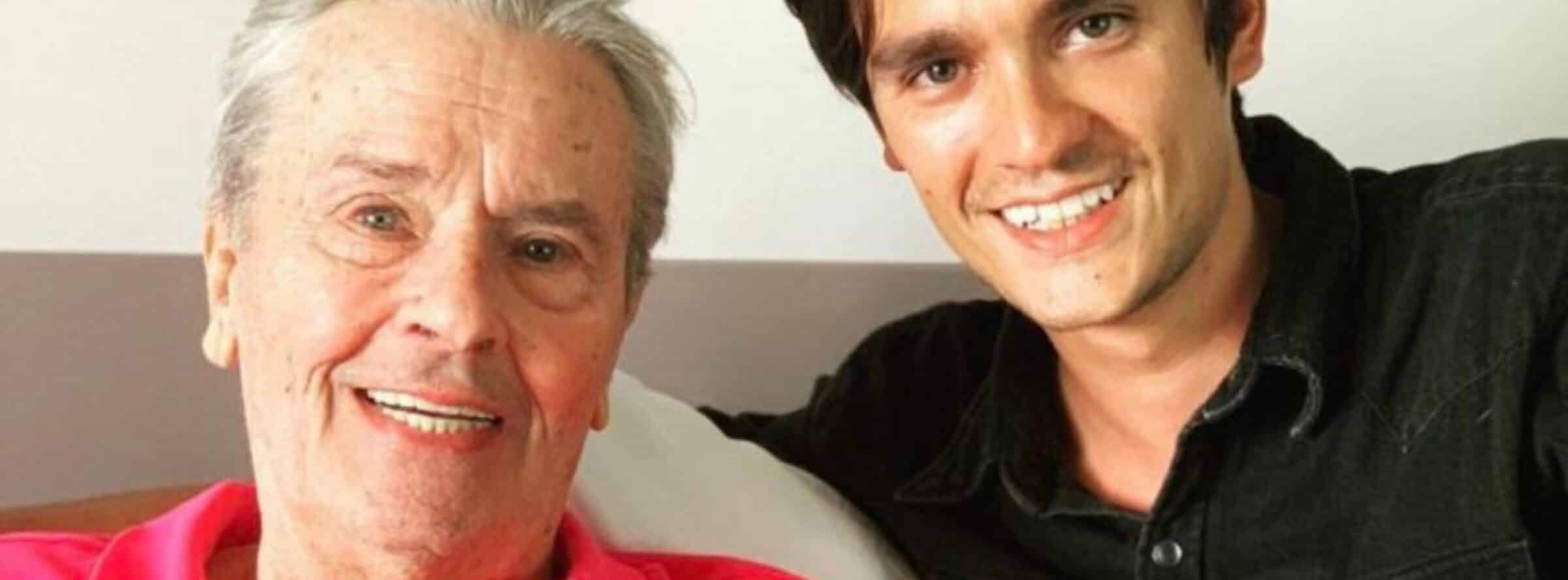 Décès d’Alain Delon : son fils Alain-Fabien montre des clichés un mois après, les internautes perplexes