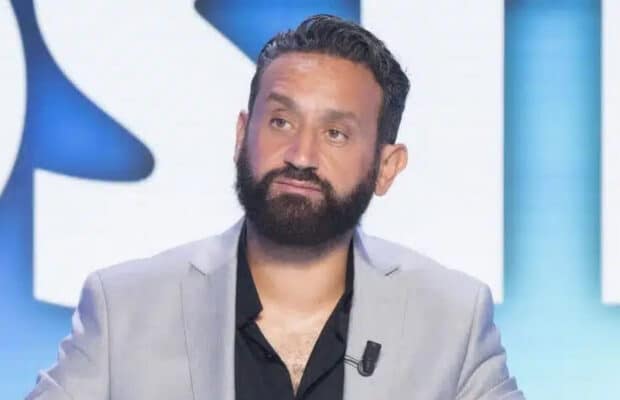 Cyril Hanouna : bientôt privé d’antenne, il provoque l’Arcom et annonce saisir la justice