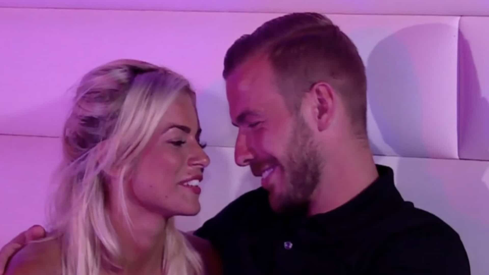 Julien Bert : bientôt le retour de son couple avec Carla Moreau ?