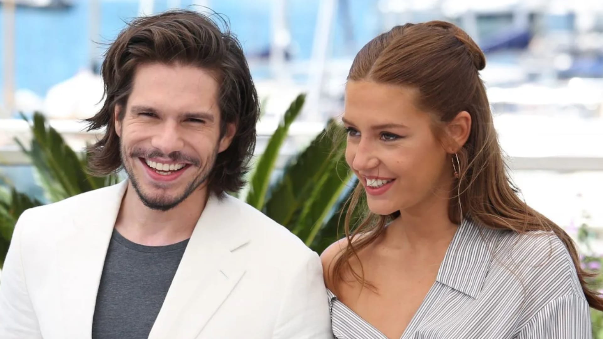 Adèle Exarchopoulos : en couple avec François Civil ?