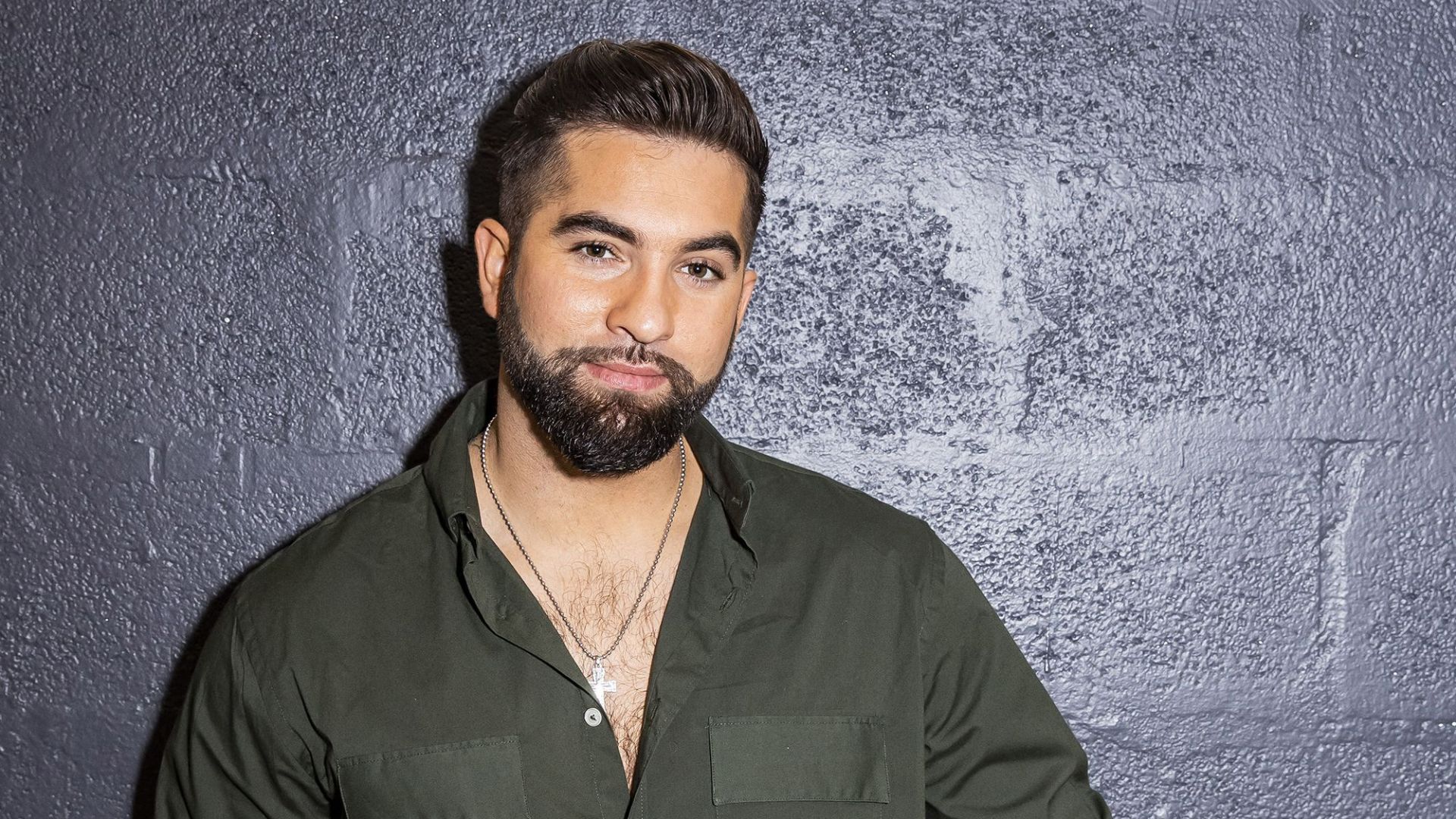 Kendji Girac : abordé à chaque fois qu'il dépose sa fille à l'école, il raconte