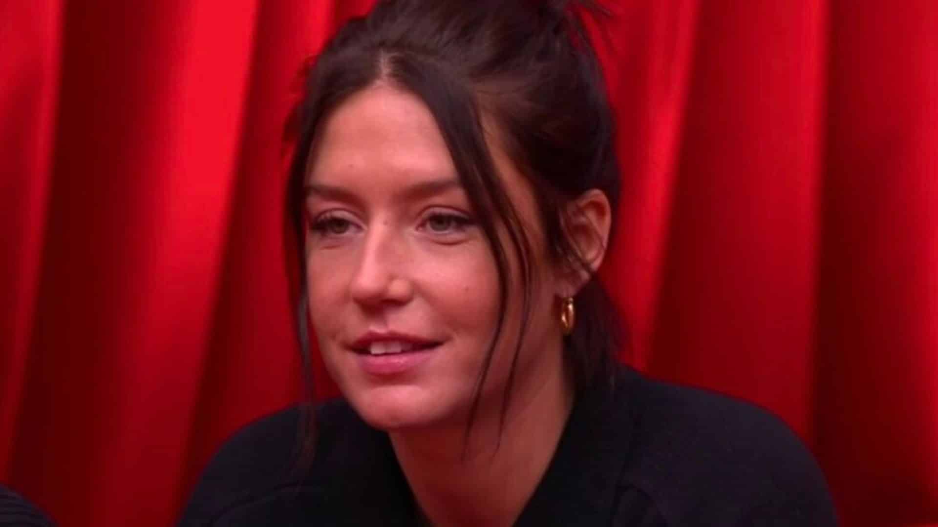 Star Academy : invitée au château, Adèle Excarchopoulos interroge les élèves sur leurs romances