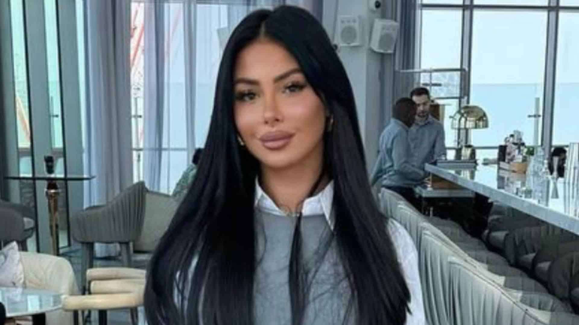 Maeva Ghennam : elle sort son premier parfum, une information compromettante sur la marque fuite