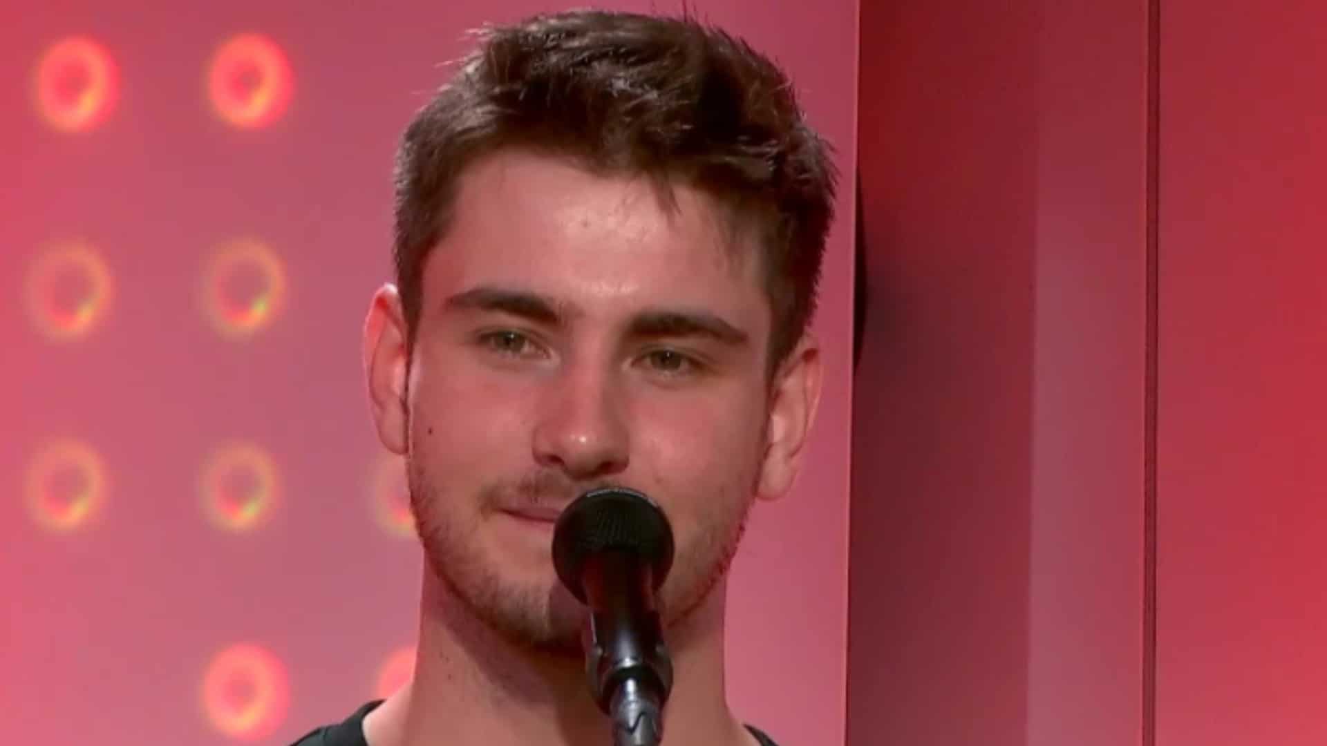 Julien Lieb (Star Academy) : sa carrière compromise à cause de ses fans, il fait une mise au point