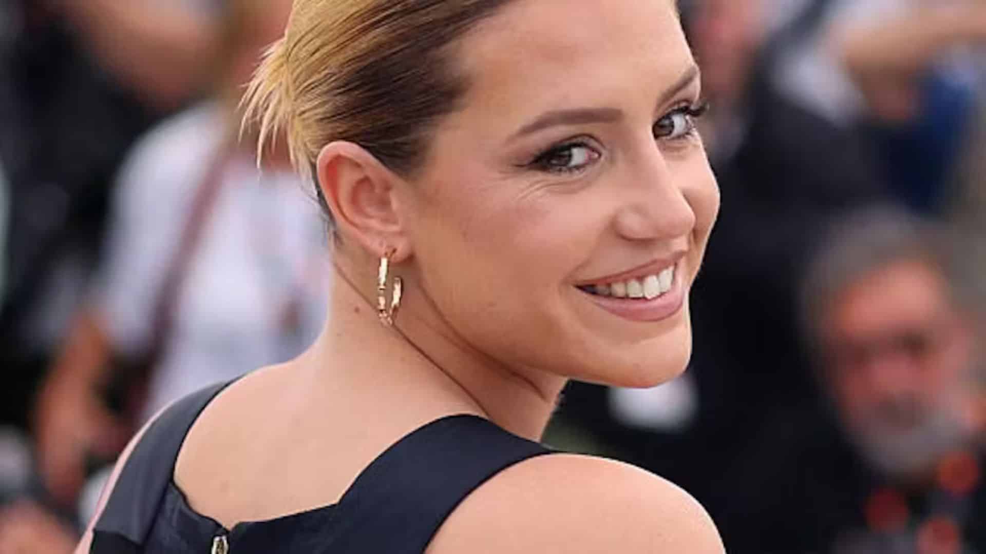 Adèle Exarchopoulos : en mauvais terme avec Abdellatif Kechiche ? Elle s’exprime sur leur relation