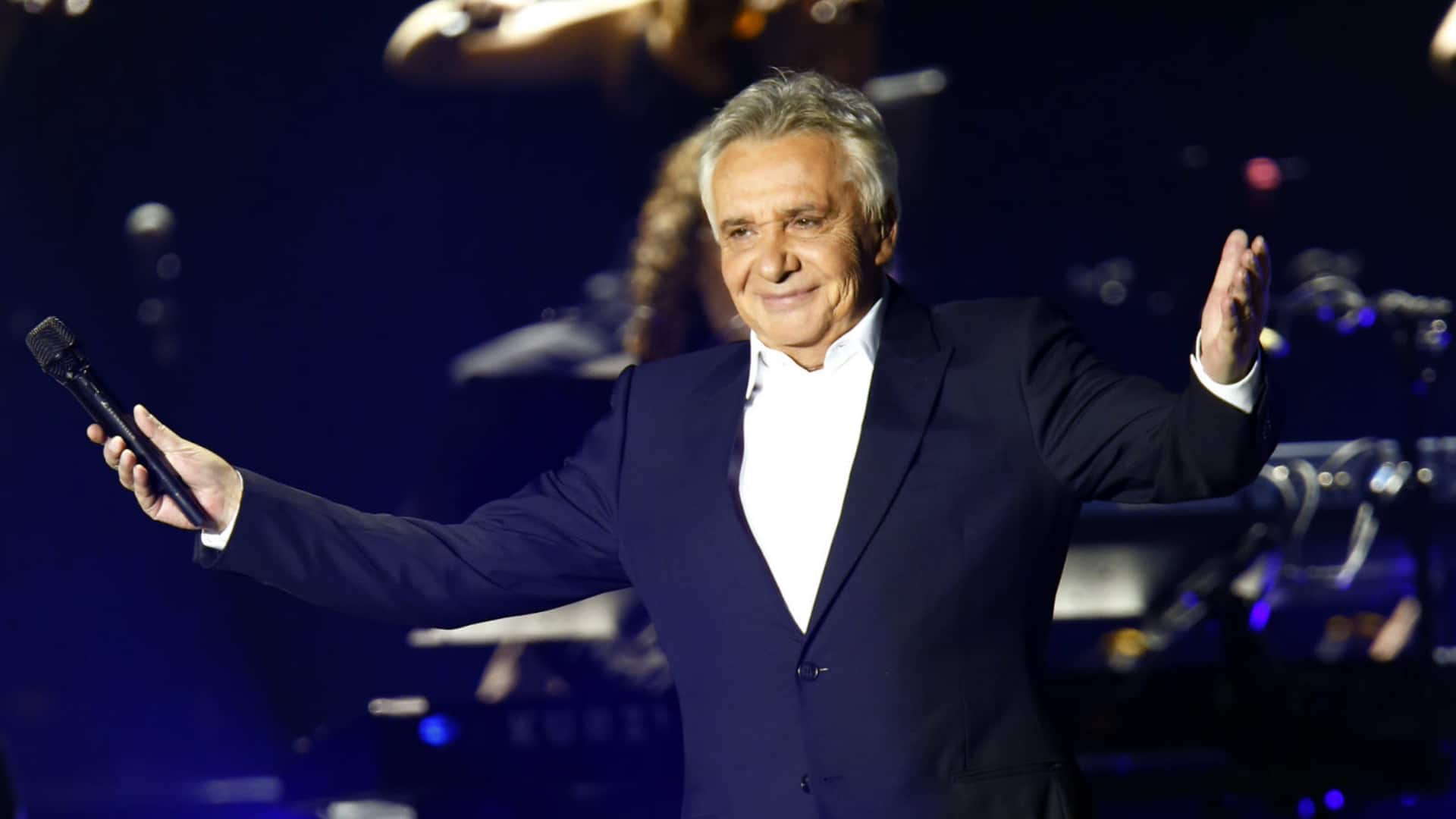 Michel Sardou : le chanteur annonce son retrait définitif de la scène