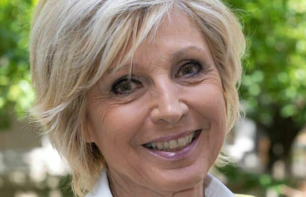 Evelyne Dhéliat, 76 ans : interrogée sur son secret de jouvence alors qu'elle ne semble pas vieillir