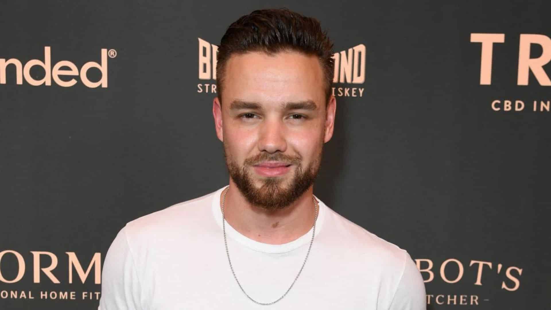 Décès de Liam Payne : un employé de l’hôtel se rend à la police après une cavale