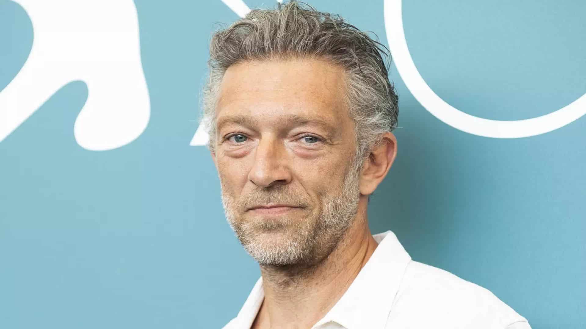 Vincent Cassel : à nouveau papa à 58 ans, il montre son 4ème enfant